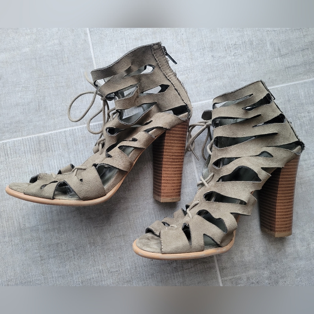 Stylish Cut-Out Women's Heeled Sandals
